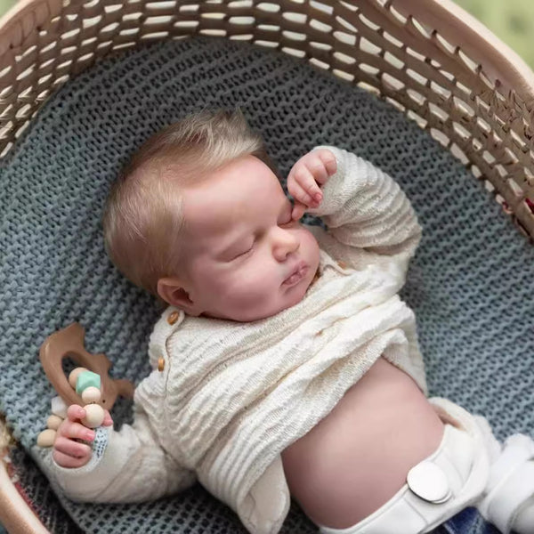 Exquisite Reborn Baby Doll - Lifelike Silicone Newborn with Handmade Details(randomly matched with clothes)